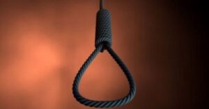 Read more about the article युवक ने फांसी लगाई, पिता ने कहा-शराब के नशे ने ले ली बेटे की जान