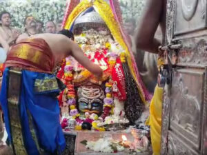 Read more about the article महाकाल मंदिर के गर्भगृह में भस्म आरती के दौरान कैसे लगी थी आग, जांच में हुआ बड़ा खुलासा