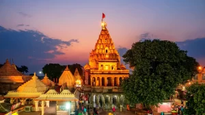 Read more about the article महाकाल मंदिर में अब एसडीएम और दो डिप्टी कलेक्टर भी तैनात