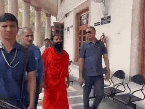 You are currently viewing पतंजलि ने सुप्रीम कोर्ट में फिर मांगी माफी