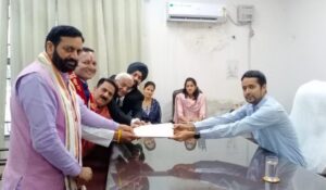 Read more about the article Haryana: BJP उम्मीदवार Naveen Jindal ने कुरुक्षेत्र सीट से नामांकन दाखिल किया, मुख्यमंत्री Nayab Saini और राज्य मंत्री मौजूद