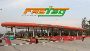 Read more about the article Fastag यूजर्स के लिए अलर्ट: सही तरीके से टैग न लगाने पर लगेगा दोगुना टोल, NHAI ने जारी की नई गाइडलाइन