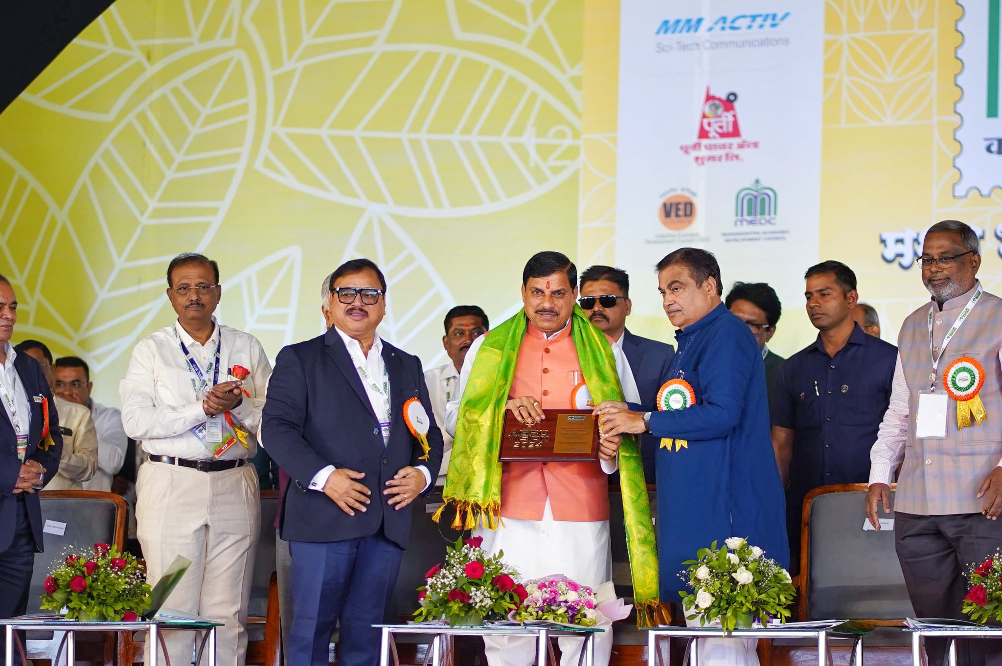 You are currently viewing महाराष्ट्र चुनाव में दमदार प्रचार, सीएम मोहन यादव बने भाजपा की जीत के सूत्रधार! भाजपा प्रदेश अध्यक्ष ने पत्र लिखकर जताया CM यादव का आभार …