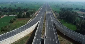 Read more about the article इंदौर-उज्जैन सिक्स लेन: नए साल में शुरू होगा हाईवे का निर्माण, 2028 में होगा पूरा!