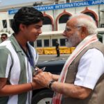 क्रिकेट के भविष्य को मिला आशीर्वाद:  प्रधानमंत्री मोदी से मिले 14 साल की उम्र में IPL में धमाल मचाने वाले वैभव सूर्यवंशी, PM के पैर छूकर लिया आशीर्वाद!