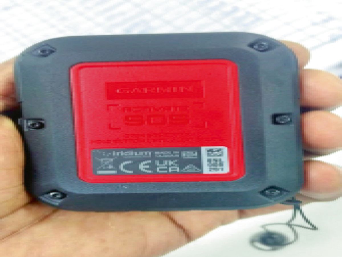 You are currently viewing भारत-पाक तनाव के बीच जबलपुर एयरपोर्ट पर अमेरिकी महिला के बैग से मिला GPS ट्रैकर, मचा हड़कंप; पुलिस ने डिवाइस जब्त किया