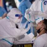 भारत में फिर लौट आया कोरोना: नए वैरिएंट से मौतें बढ़ीं, एक्टिव केस 7 हज़ार पार; PM मोदी से मिलने वालों के लिए RT-PCR टेस्ट अनिवार्य!