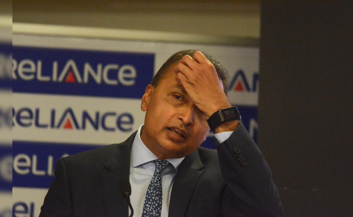 You are currently viewing अनिल अंबानी के साम्राज्य पर ED का शिकंजा: दिल्ली-मुंबई में 40 ठिकानों पर छापेमारी, 3000 करोड़ के लोन घोटाले और मनी लॉन्ड्रिंग के लगे आरोप!