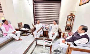 Read more about the article भिंड विधायक नरेंद्र कुशवाह को BJP की फटकार: कलेक्टर से गाली-गलौज और थप्पड़ उठाने पर संगठन सख्त, भोपाल तलब कर भाजपा संगठन ने दी चेतावनी – “भविष्य में बर्दाश्त नहीं होगा ऐसा व्यवहार”!