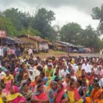 नेटवर्क समस्या से परेशान ग्रामीणों का फूटा गुस्सा, बालाघाट-बैहर हाईवे पर किया चक्काजाम; ग्रामीणों का आरोप – 20 किलोमीटर दूर जाकर करना पड़ता है मोबाइल इस्तेमाल!