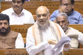 Read more about the article 30 दिन जेल में तो जाना होगा कुर्सी से… शाह ने लोकसभा में पेश किया बड़ा बिल: PM-CM समेत मंत्री 30 दिन से ज्यादा हिरासत में रहे तो पद छोड़ना अनिवार्य, बिल से कांग्रेस-ओवैसी भड़के!