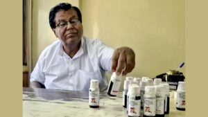 Read more about the article छिंदवाड़ा में बच्चों की मौत के बाद मध्य प्रदेश FDA ने भोपाल में बड़ी छापेमारी की – रेस्पिफ्रेस डी और एएनएफ कफ सिरप जब्त; 80 बोतलें कब्जे में, 10 बोतलें सैंपल के लिए सील!