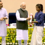 बैतूल की बेटी त्रिशा तावड़े को PM मोदी ने किया सम्मानित: ऑल इंडिया टॉपर बनकर देशभर में चमकाया मध्यप्रदेश का नाम, CM यादव और राज्यमंत्री टेटवाल ने दी बधाई एवं शुभकामनाएं!