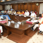 मध्यप्रदेश मंत्रि-परिषद ने लिया ऐतिहासिक निर्णय: अल्पावधि फसल ऋण पर 0% ब्याज, 810 नए स्वास्थ्य पद और SDG पुरस्कार योजना की मंजूरी दी!