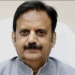 कोल्ड्रिफ कांड पर हाई-लेवल मीटिंग, ड्रग इंस्पेक्टर ने टेस्टिंग में खामियां बताईं, मंत्री ने कहा – “कैमरा बंद करो”; स्वास्थ्य मंत्री राजेंद्र शुक्ल ने बैठक में रिपोर्टर का कैमरा बंद कराया, सवालों के घेरे में पारदर्शिता!