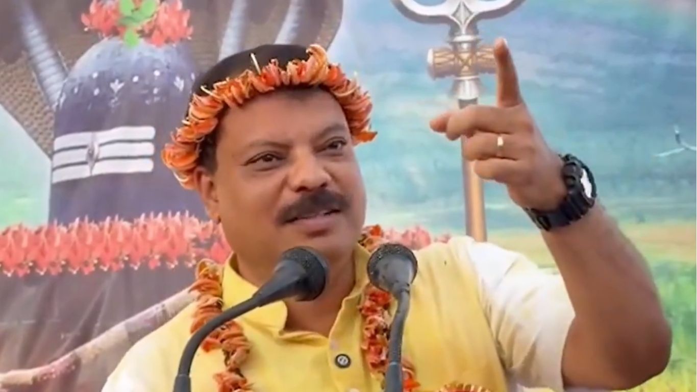 आदिवासी समाज भेजे अलग धर्म कोड की मांग के लिए आवेदन, नहीं तो…’, अमरकंटक में बोले उमंग सिंघार