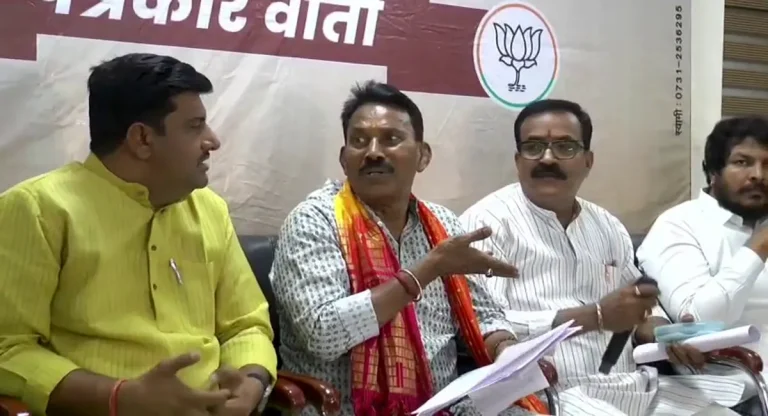 प्रेस कॉन्फ्रेंस में उलझे मंत्री सिलावट, अपनी ही पार्टी के विधायक को लेकर दिए विरोधाभासी बयान; बाद में बदला रुख
