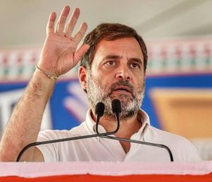 Read more about the article खड़गे के मंच शुद्धिकरण पर राहुल का BJP-RSS पर हमला: बोले- मनुवादी सोच को बढ़ावा दिया जा रहा, कांग्रेस करेगी देशभर में सत्याग्रह